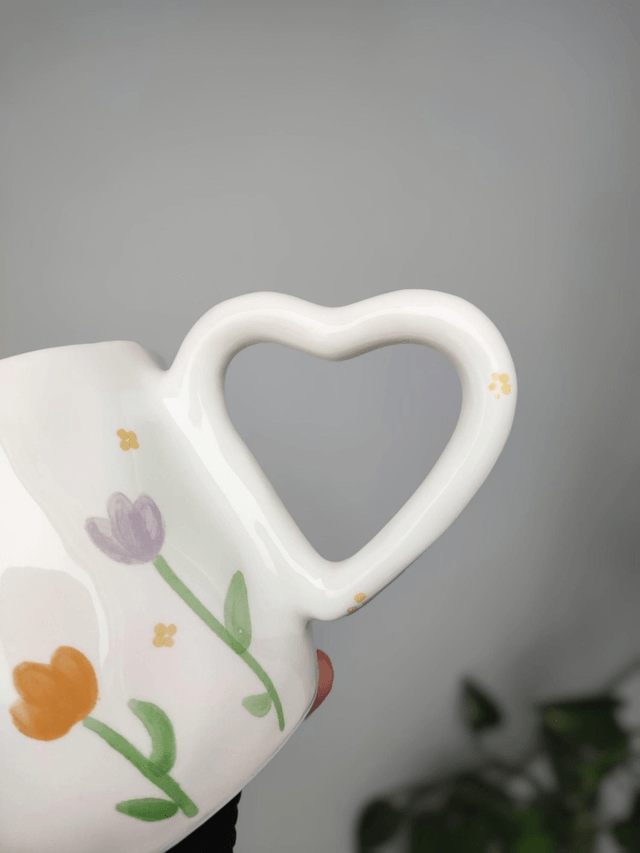 Mug en céramique tulipes