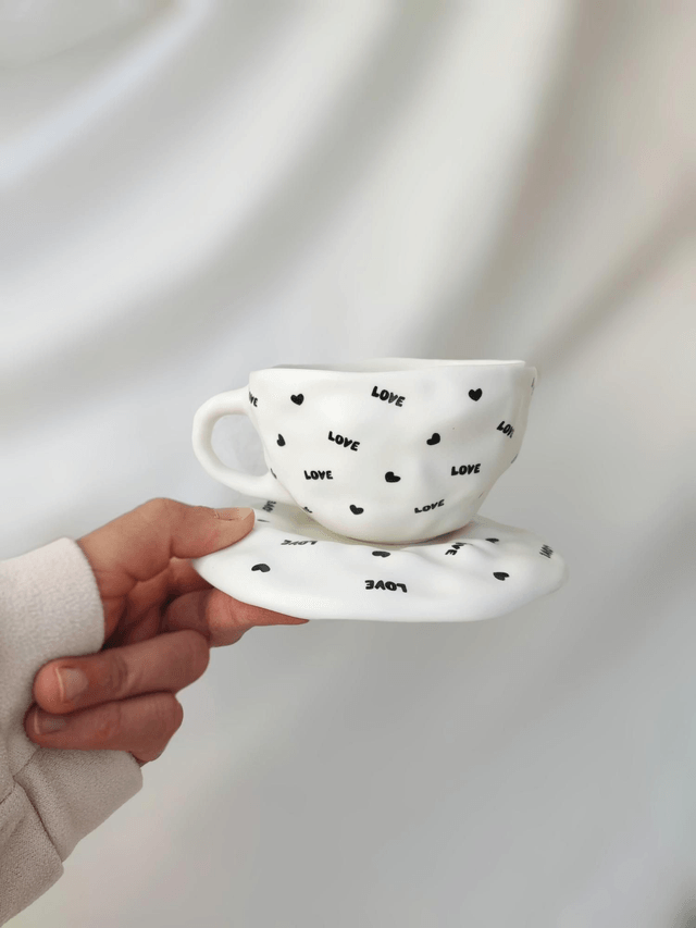 Tasse à café et soucoupe en céramique LOVE
