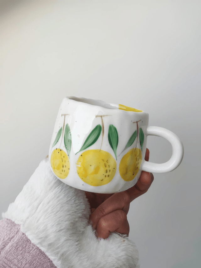 Tasse à café et assiette en porcelaine citrons